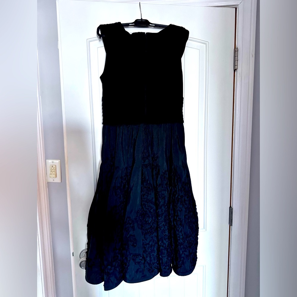 Adrianna Papell Black Cocktail Dress